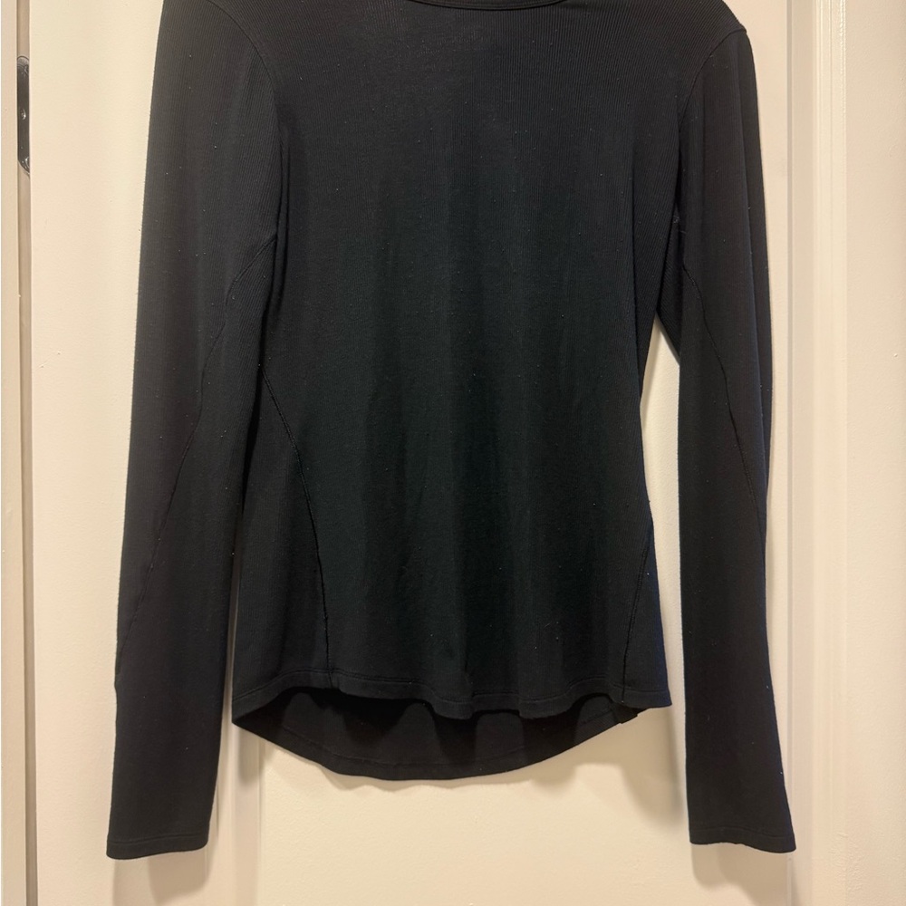 Lululemon Athletica Black Long Sleeve Top